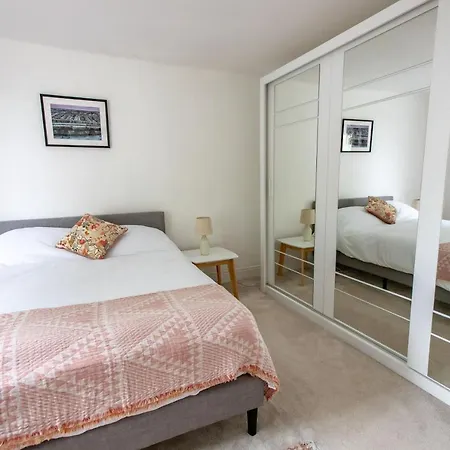 Apartment Short Stays - Fishponds Bristol
